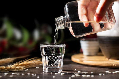 同样是白酒，高端与低端的差距到底在哪？